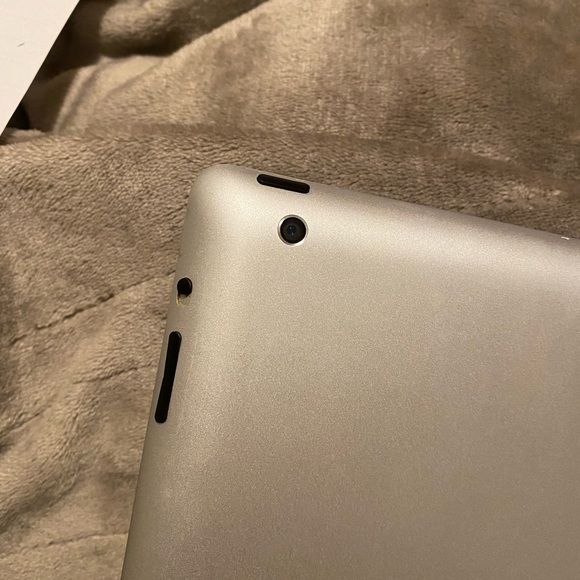 Apple ipad 4th gen silver - Picture 3 of 5
